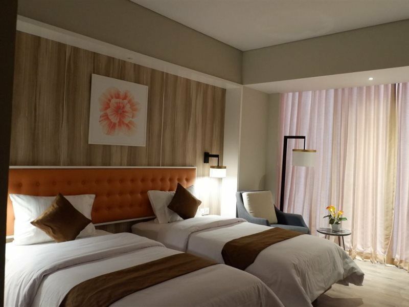 Grand Orchardz Hotel Kemayoran Jakarta Exteriör bild